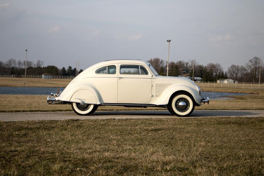  DeSoto Airflow Coupe (SE) 1934 года  (фото 7 из 42)